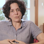 Patrícia Grinfeld dá dicas sobre desfralde em canal apresentado por Flávia Calina e Gabi Cywinski